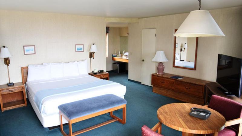 Cabrillo Inn At The Beach Santa Barbara Bagian luar foto